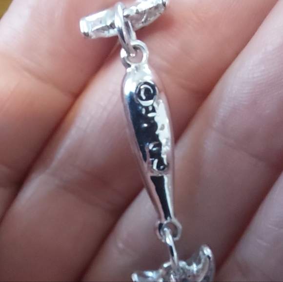 Clipon Silvertone Crystal Long Dangle Earrings Clip On Signed Wedding - Picture 6 of 6